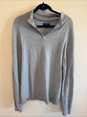 RW&CO. Gray Quarter-Zip Mock Collar Sweater
